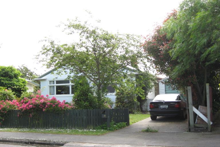 Photo of property in 13 Ashmole Street, Woolston, Christchurch, 8023