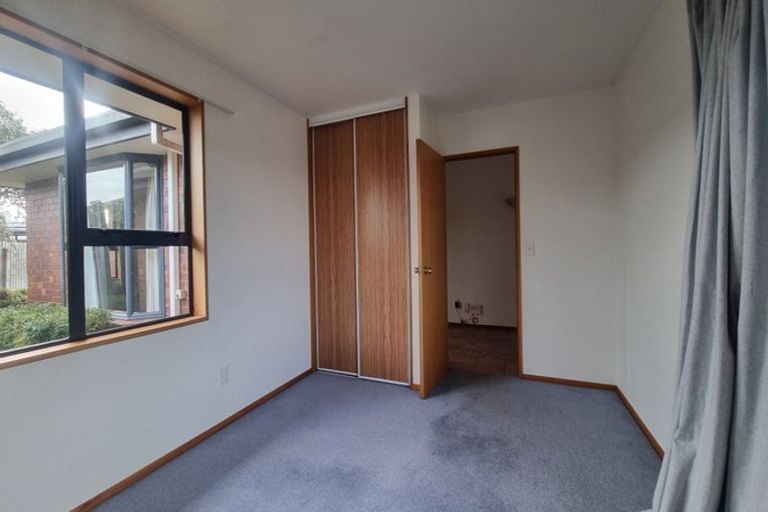 Photo of property in 17 Veitches Road, Casebrook, Christchurch, 8051