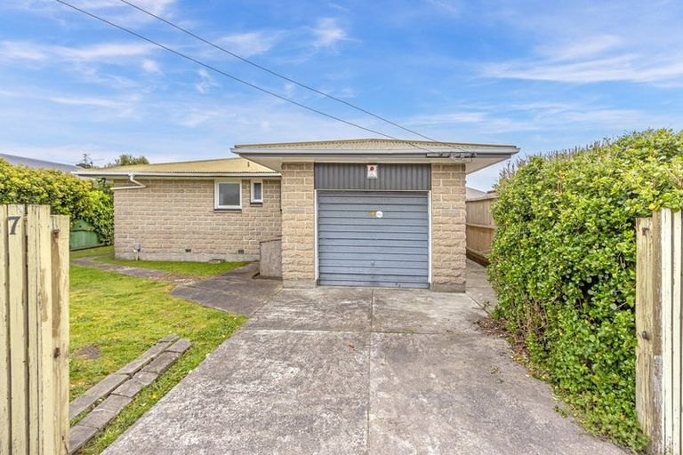Photo of property in 7 Ruru Road, Linwood, Christchurch, 8062
