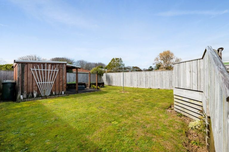 Photo of property in 120 Miranda Street, Stratford, 4332