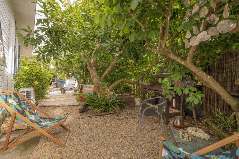 Photo of property in 9 Kenneth Avenue, Whitianga, 3510