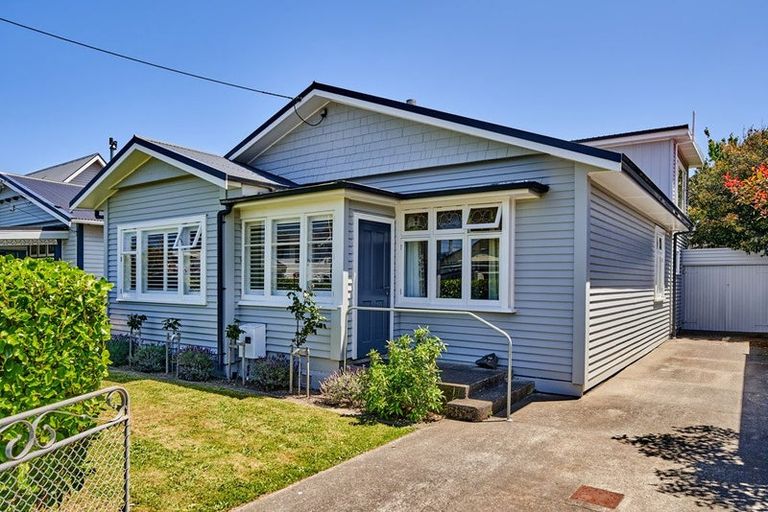 Photo of property in 57 Kensington Avenue, Petone, Lower Hutt, 5012
