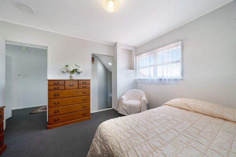 Photo of property in 9 Philip Place, Hillcrest, Auckland, 0627