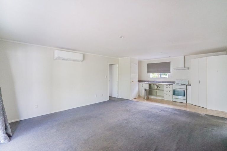 Photo of property in 4 Country Club Lane, Waiuku, 2123