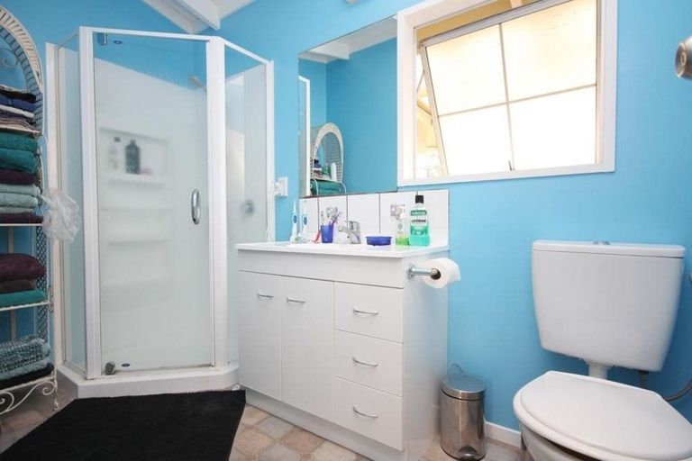 Photo of property in 109 Lorraine Place, Whangamata, 3620