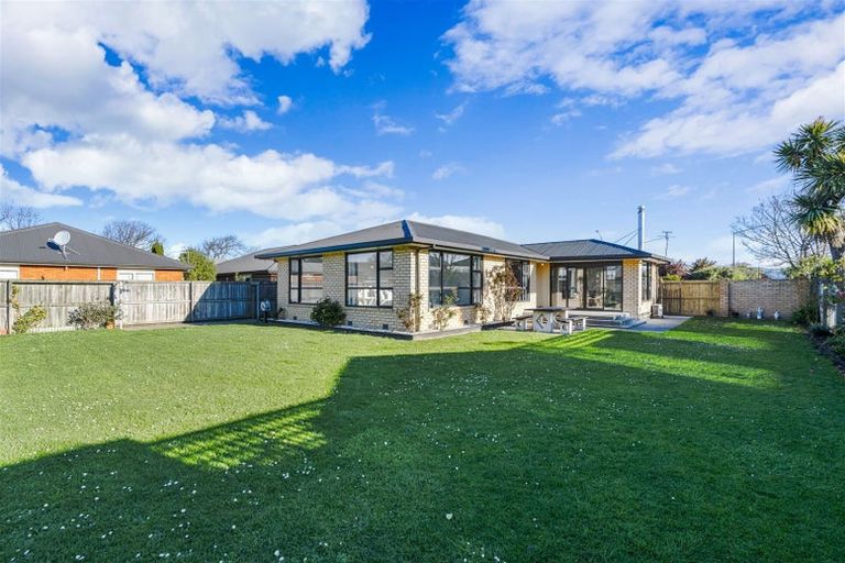 Photo of property in 327 Ferry Road, Waltham, Christchurch, 8011