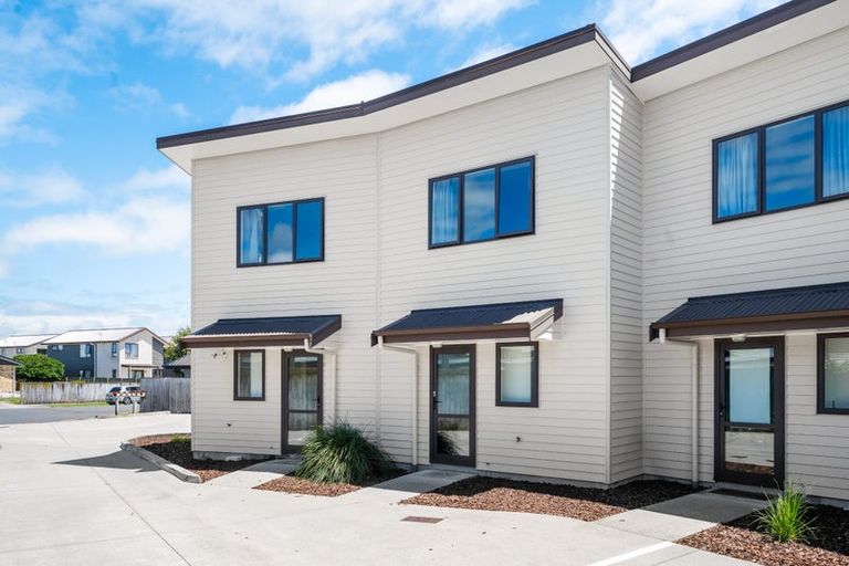 Photo of property in 2/13 Korimako Street, Frankton, Hamilton, 3204