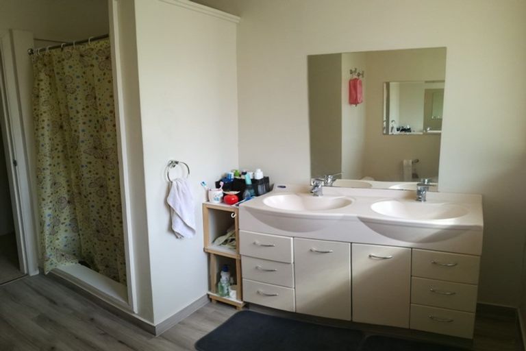 Photo of property in 38 Kendal Avenue, Burnside, Christchurch, 8053