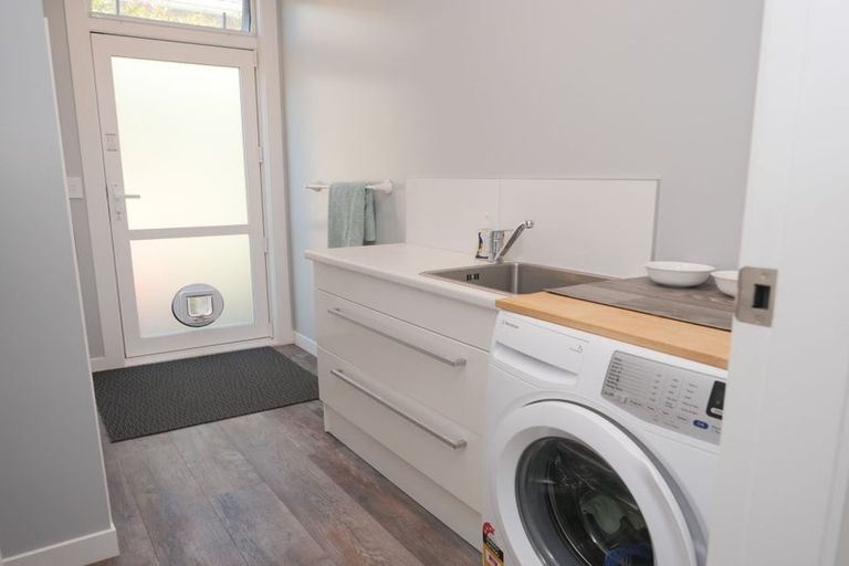 Photo of property in 104 Seaview Road, Paraparaumu Beach, Paraparaumu, 5032