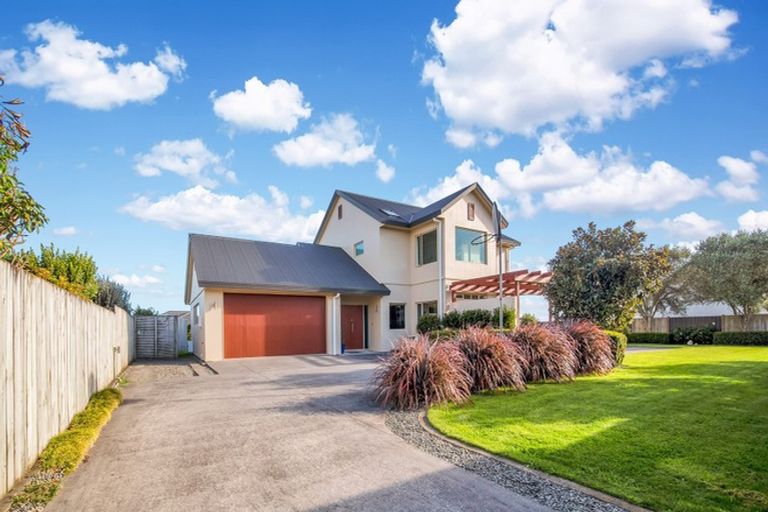 Photo of property in 39 Rata Street, Hawera, 4610