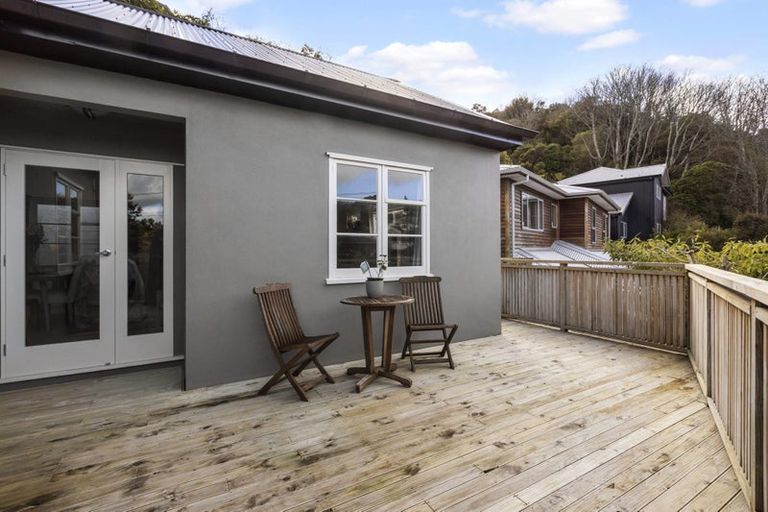 Photo of property in 41 Burma Road, Khandallah, Wellington, 6035