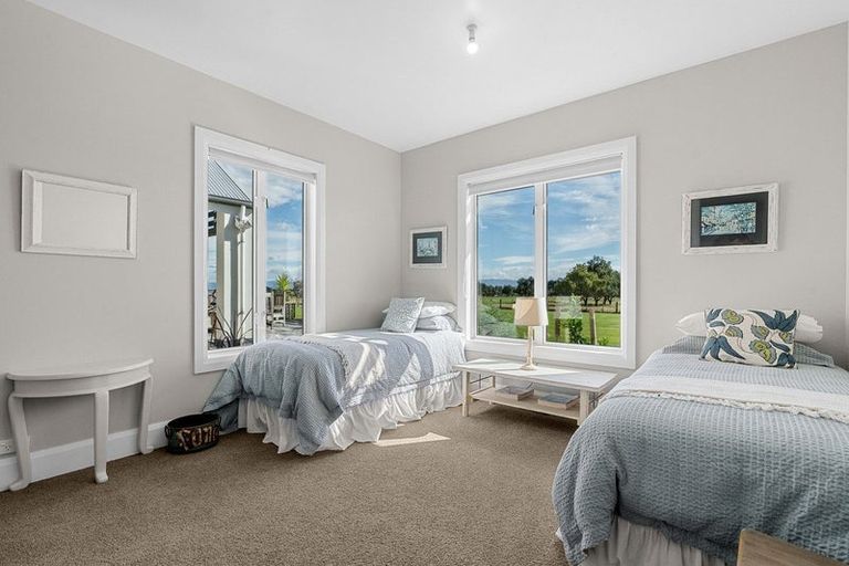 Photo of property in 104 White Rock Road, Martinborough, 5781