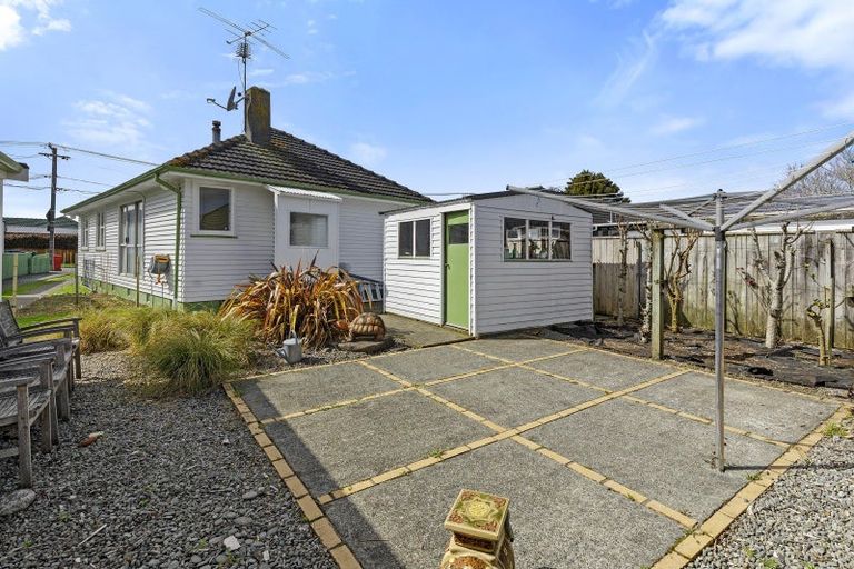 Photo of property in 17 Stephen Street, Trentham, Upper Hutt, 5018