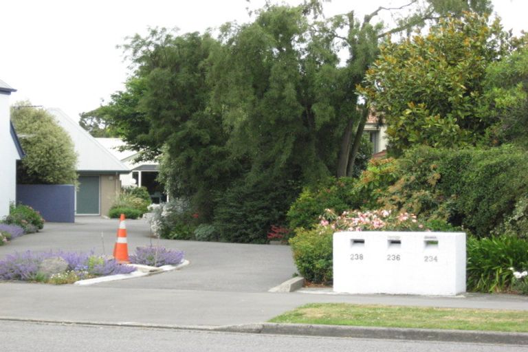 Photo of property in 238 Withells Road, Avonhead, Christchurch, 8042