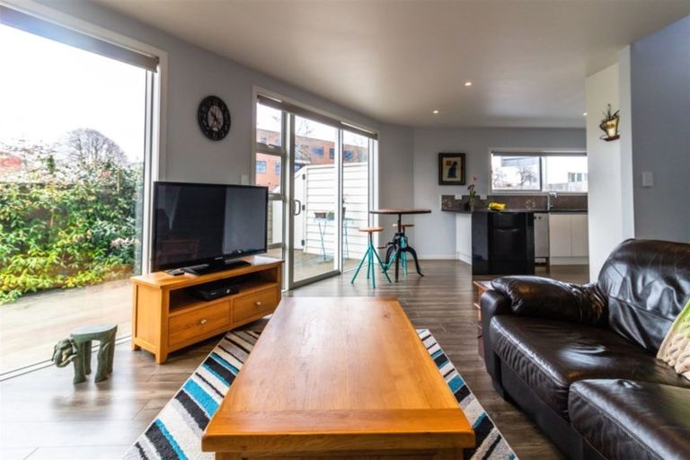 Photo of property in 39u5 Norton Road, Frankton, Hamilton, 3204