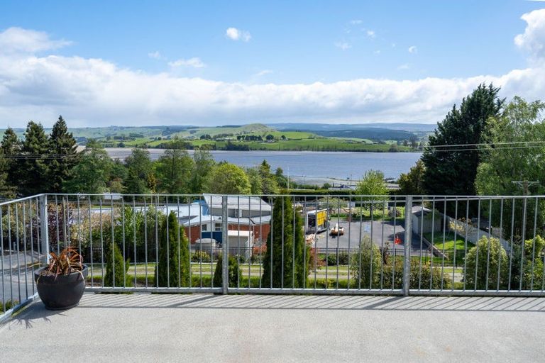 Photo of property in 10 Kilgour Street, Waihola, Milton, 9073