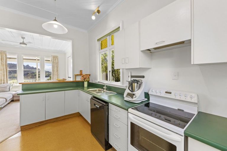 Photo of property in 10 Kilgour Street, Roseneath, Port Chalmers, 9023