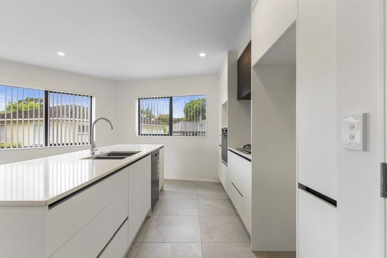 Photo of property in 13 Pauline Place, Bucklands Beach, Auckland, 2014