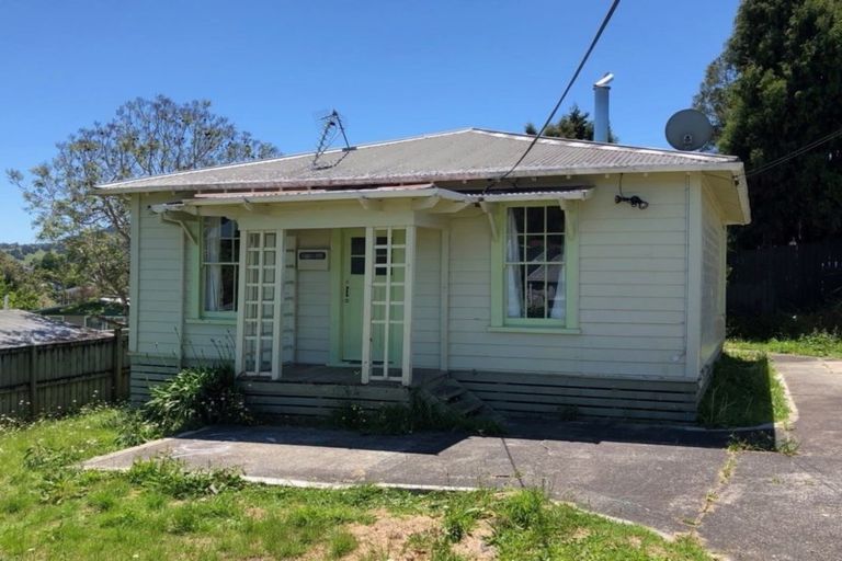 Photo of property in 12 Lewis Street, Te Kamo, Whangarei, 0112