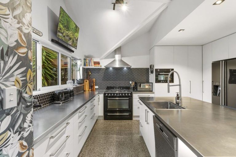 Photo of property in 2/199 Papamoa Beach Road, Papamoa Beach, Papamoa, 3118