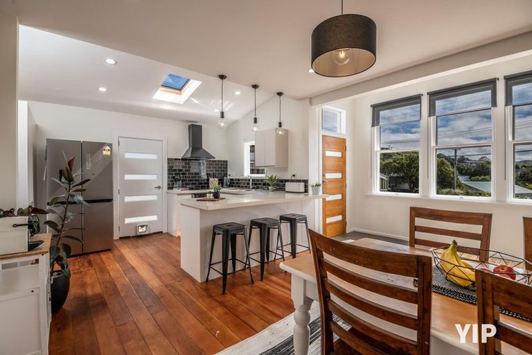 Photo of property in 15 Clifford Road, Johnsonville, Wellington, 6037