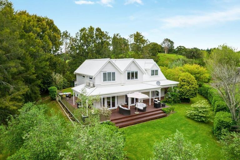 Photo of property in 81b Pukekohe East Road, Pukekohe, 2677