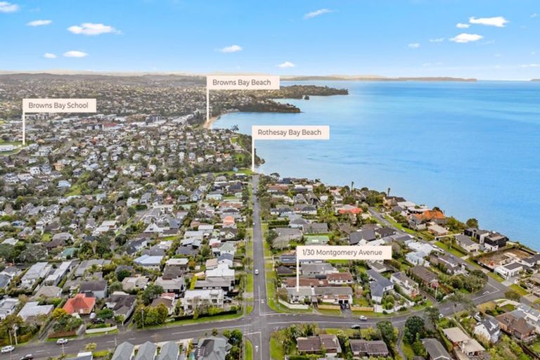 Photo of property in 1/30 Montgomery Avenue, Rothesay Bay, Auckland, 0630