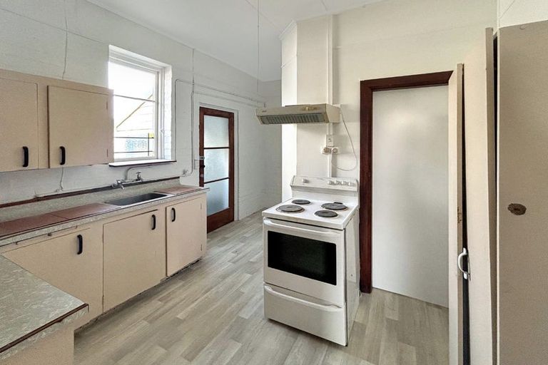 Photo of property in 17 Kitchener Street, Whanganui East, Whanganui, 4500