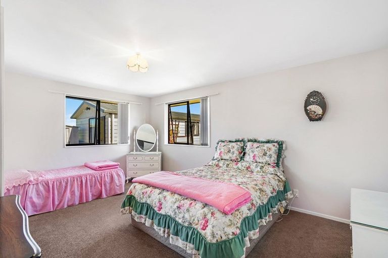 Photo of property in 92 Roydon Drive, Templeton, Christchurch, 8042