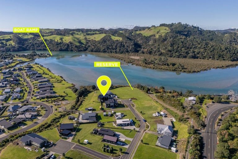 Photo of property in 17 Fred Harsant Drive, Cooks Beach, 3591