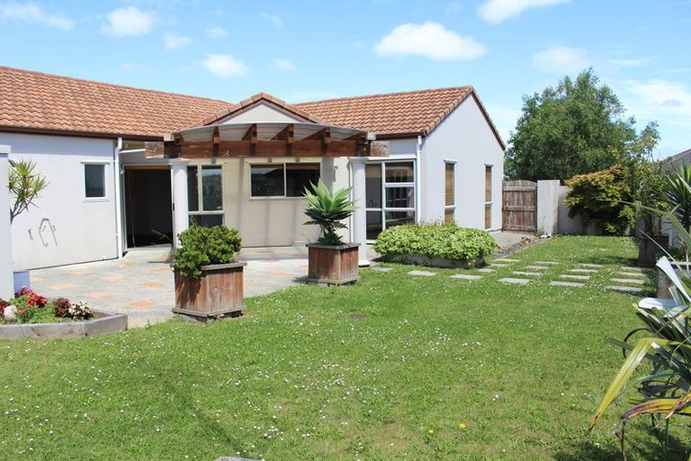 Photo of property in 22 Killeen Place, Flat Bush, Auckland, 2019