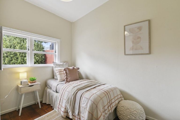 Photo of property in 35 Yule Street, Kilbirnie, Wellington, 6022