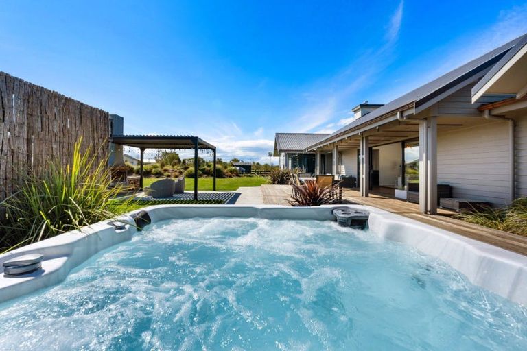 Photo of property in 136 Kereru Road, Maraekakaho, Hastings, 4171