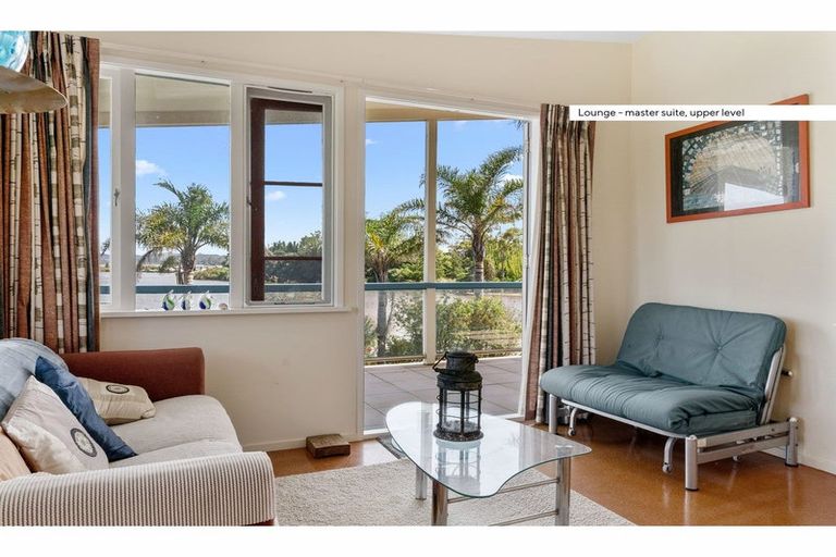 Photo of property in 13 Black Swamp Road, Mangawhai, 0975