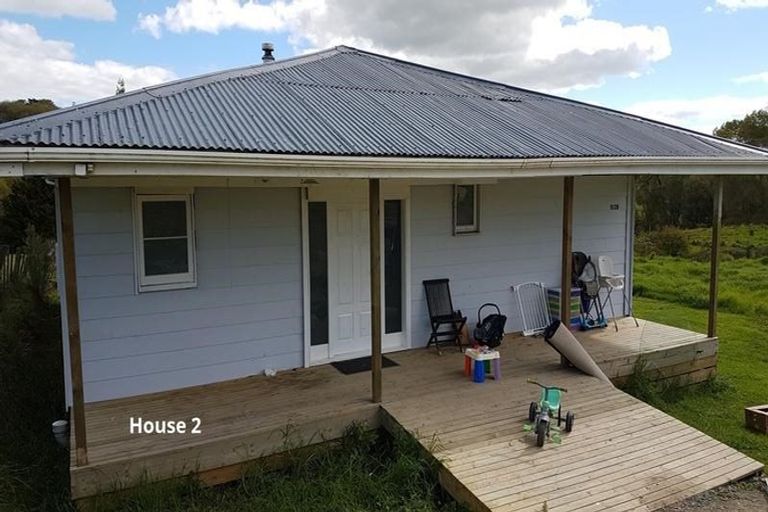 Photo of property in 102 Settlement Road, Kaiwaka, 0573