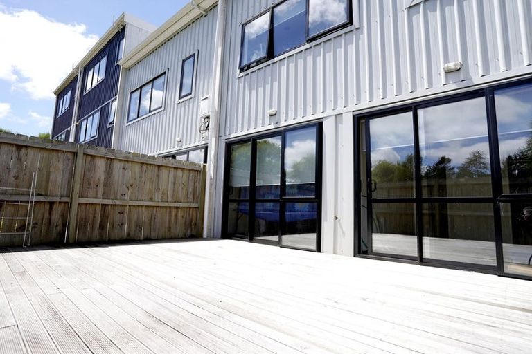 Photo of property in 35/5 Perekia Street, Albany, Auckland, 0632