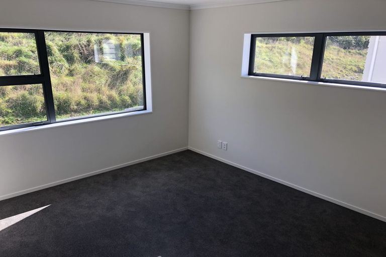 Photo of property in 59 Melksham Drive, Churton Park, Wellington, 6037