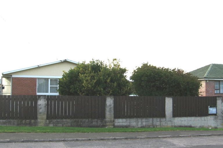 Photo of property in 462 Old Te Atatu Road, Te Atatu Peninsula, Auckland, 0610