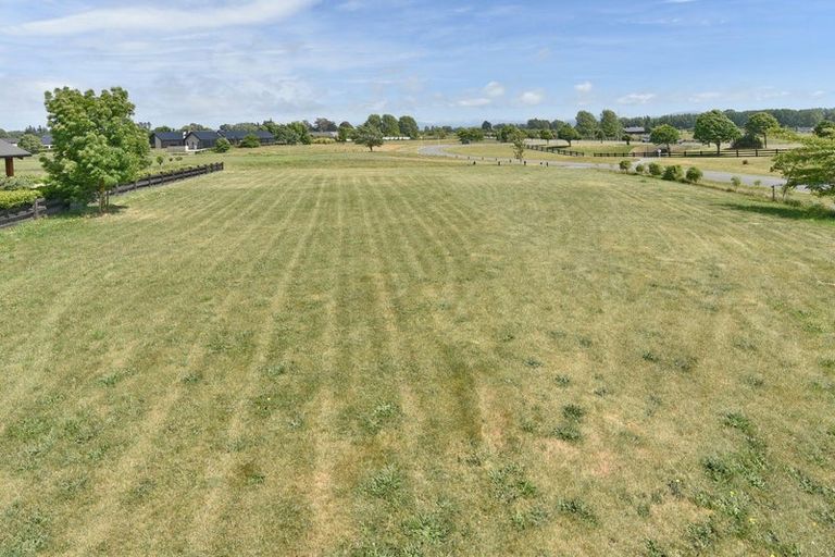 Photo of property in 2 Atkinsons Lane, Pegasus, 7612