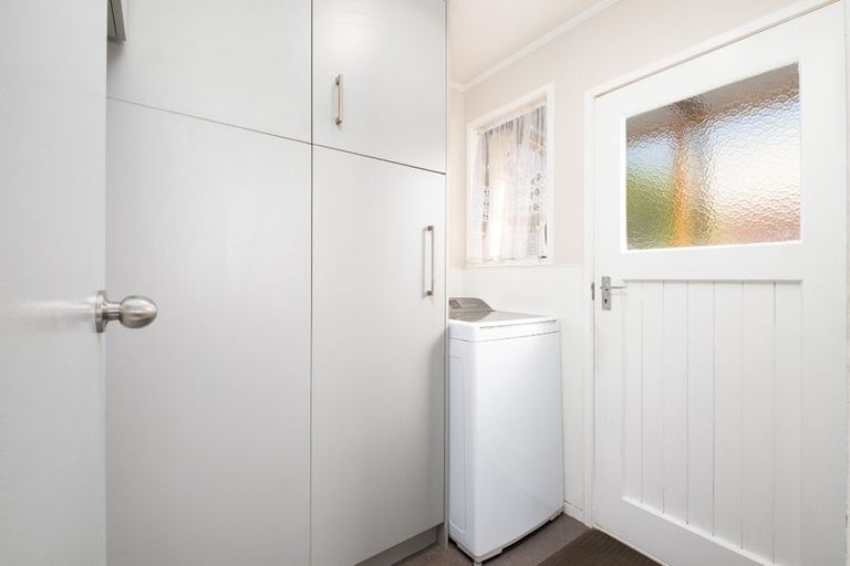 Photo of property in 245 Weymouth Road, Manurewa, Auckland, 2102