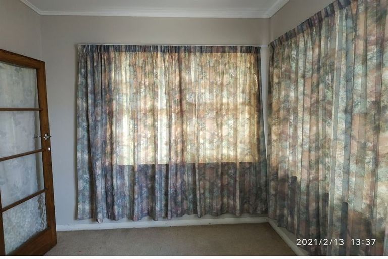 Photo of property in 147 Avonhead Road, Avonhead, Christchurch, 8042