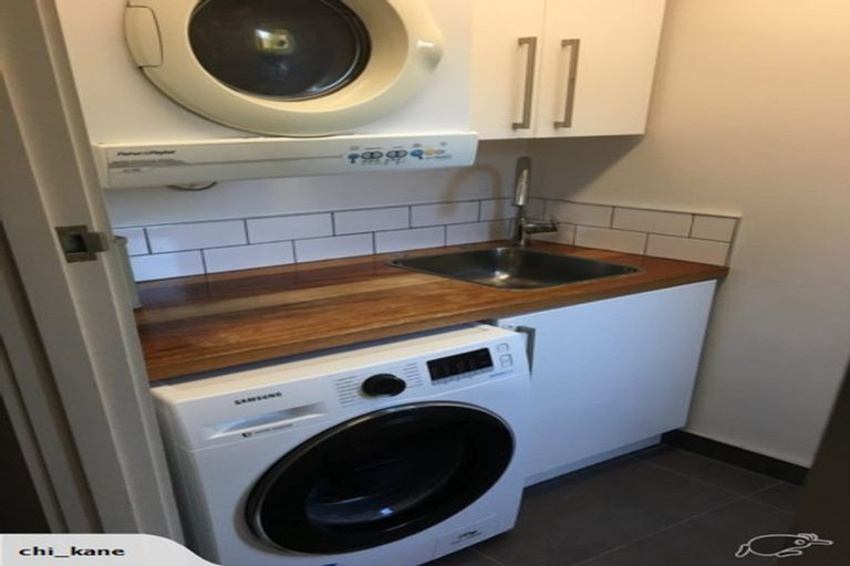 Photo of property in 130 Saint Martins Road, Saint Martins, Christchurch, 8022