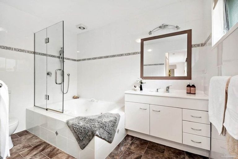 Photo of property in 101 Glamorgan Drive, Torbay, Auckland, 0630