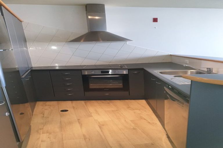 Photo of property in Sirocco Apartments, 606/8u Church Street, Wellington Central, Wellington, 6011
