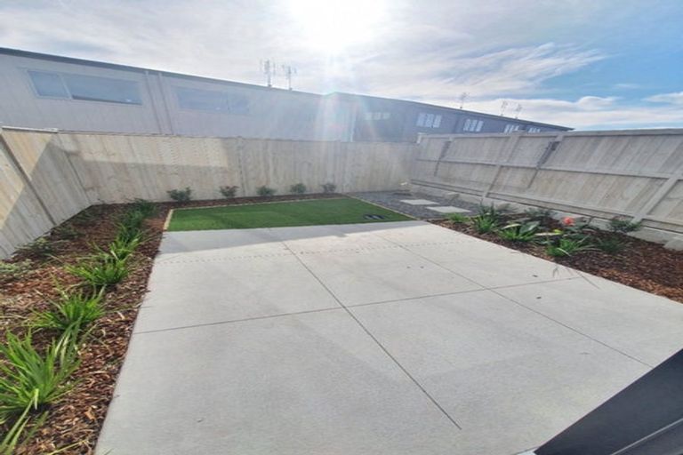 Photo of property in 9 Orona Place, Takanini, 2112