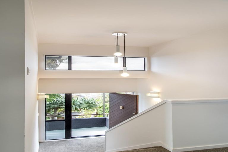 Photo of property in 1/55 Nigel Road, Browns Bay, Auckland, 0630