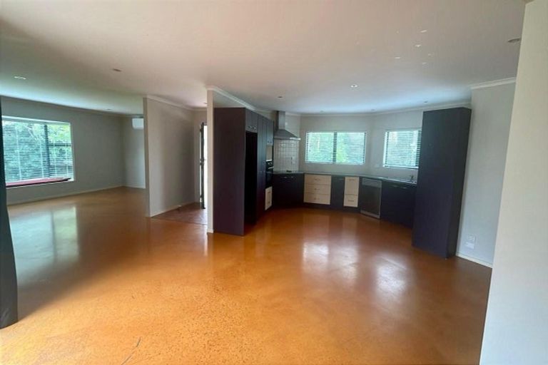 Photo of property in 220 Popes Road, Takanini, 2105