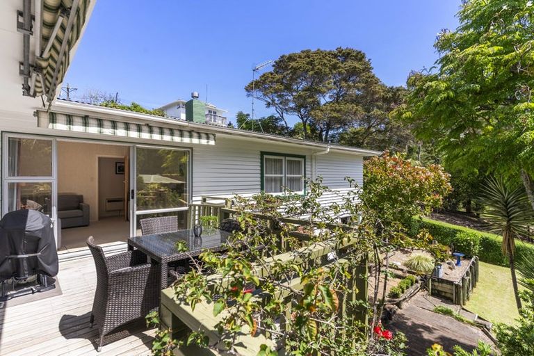 Photo of property in 14 Weldene Avenue, Glenfield, Auckland, 0629
