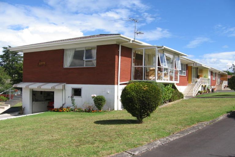 Photo of property in 3/14 Pamela Place, New Lynn, Auckland, 0600