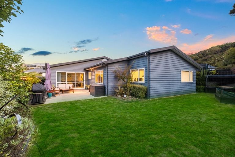 Photo of property in 6 Spritsail Place, Whitby, Porirua, 5024